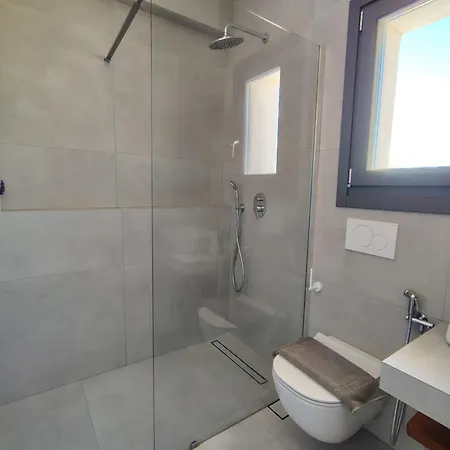 Vila Iraμar Luxury Ii Paros *