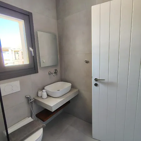 Iraμar Luxury Ii Paros *