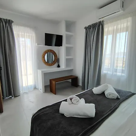 Vila Iraμar Luxury Ii Paros *