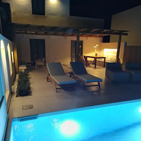 Iraμar Luxury Ii Paros Vila Dhragoulas